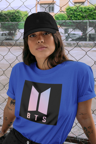 Koszulka z naszywką BTS LOGO