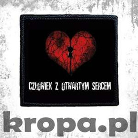Naszywka CZŁOWIEK Z OTWARTYM SERCEM 02