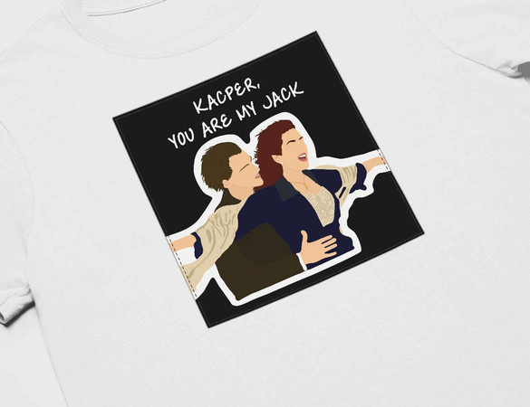 Koszulka z naszywką na Walentynki TWÓJ NAPIS