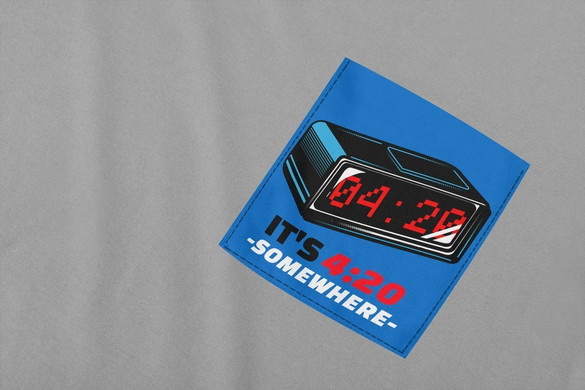 Koszulka z kieszonką IT'S 4:20 SOMEWHERE
