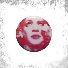 Przypinka BRIAN MOLKO 02