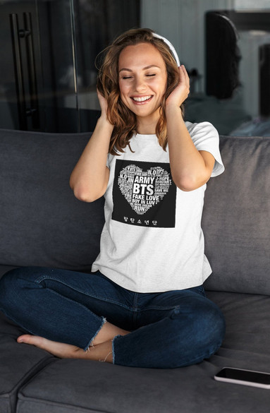 Bluzka damska z naszywką BTS Army