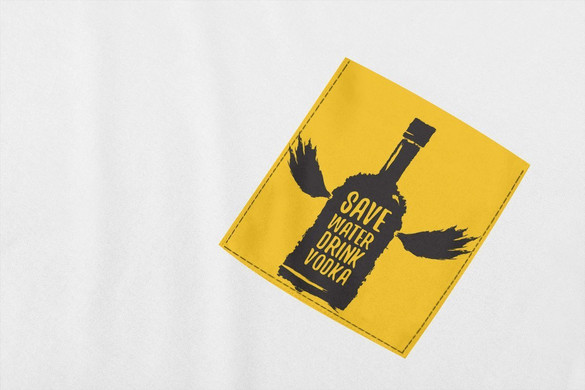 Koszulka z kieszonką SAVE WATER DRINK ..