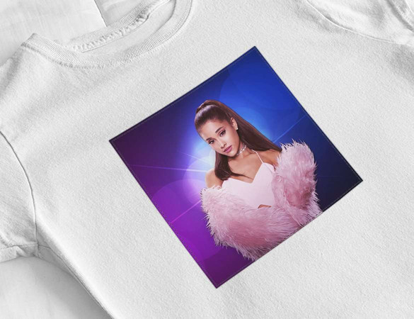 Bluzka damska z naszywką ARIANA GRANDE 07