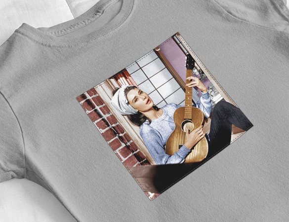 Bluzka damska z naszywką Audrey Hepburn 01