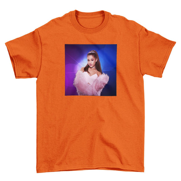 Koszulka z naszywką ARIANA GRANDE 07