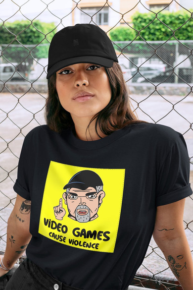 Koszulka z naszywką Video games...