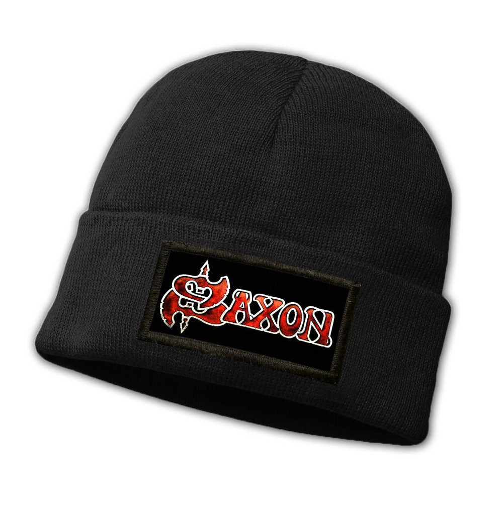 Czapka zimowa z naszywką SAXON