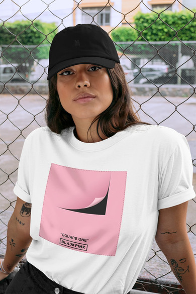 Koszulka z naszywką BlackPink Square one