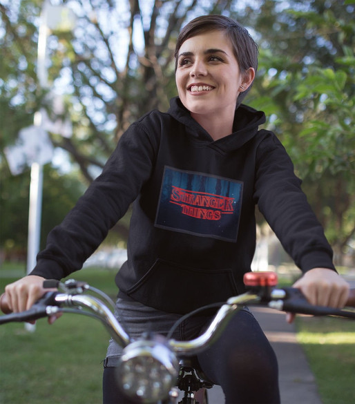 Bluza z naszywką STRANGER THINGS