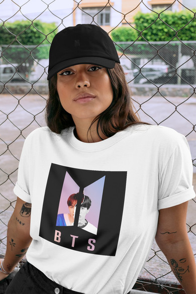 Koszulka z naszywką BTS SUGA