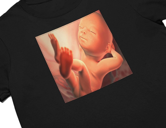 Koszulka z naszywką Płód 01