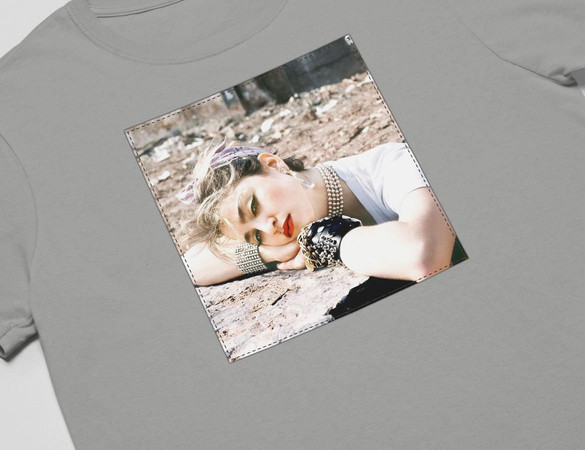 Koszulka z naszywką MADONNA young 01