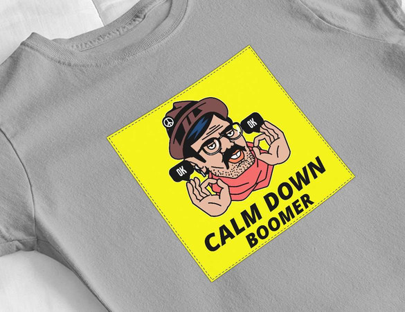 Bluzka damska z naszywką Calm down boomer
