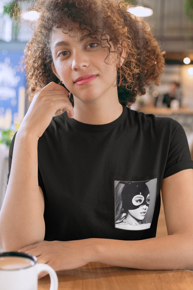 Koszulka z kieszonką ARIANA GRANDE 03