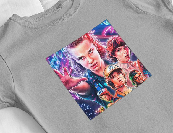 Bluzka damska z naszywką Stranger Things squad 1