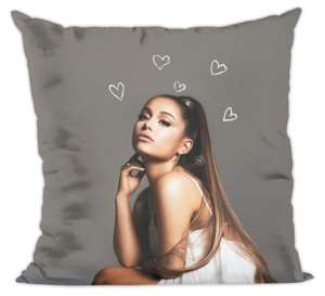 Poduszka ARIANA GRANDE 02
