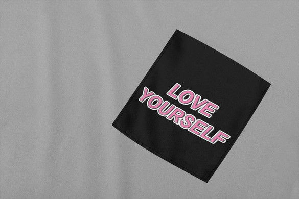 Koszulka z kieszonką BTS LOVE YOURSELF