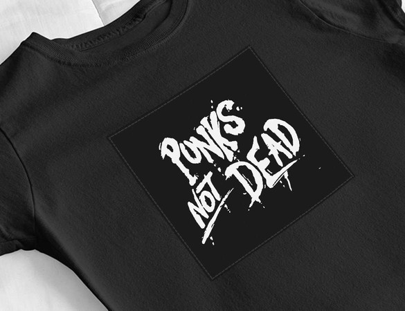 Bluzka damska z naszywką Punk's Not Dead