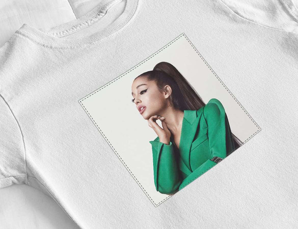 Bluzka damska z naszywką ARIANA GRANDE 01