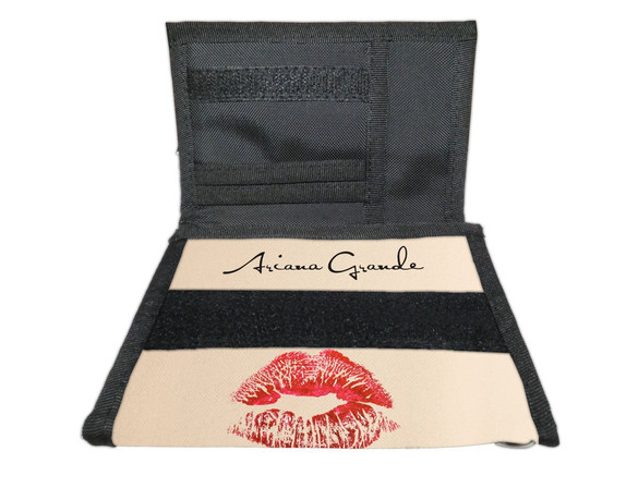 Portfel Ariana Grande