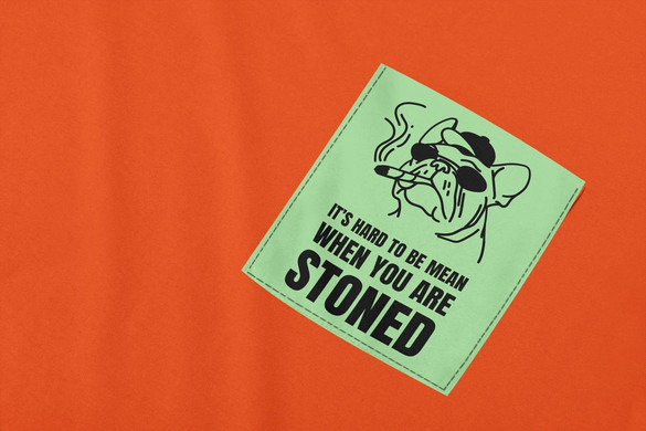 Koszulka z kieszonką IT'S HARD TO BE MEAN