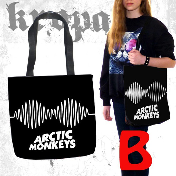 Torba na ramię ARCTIC MONKEYS z zamkiem