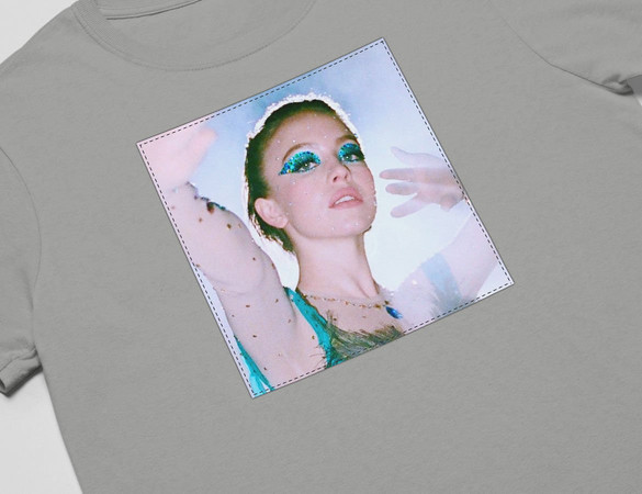 Koszulka z naszywką Euphoria Cassie