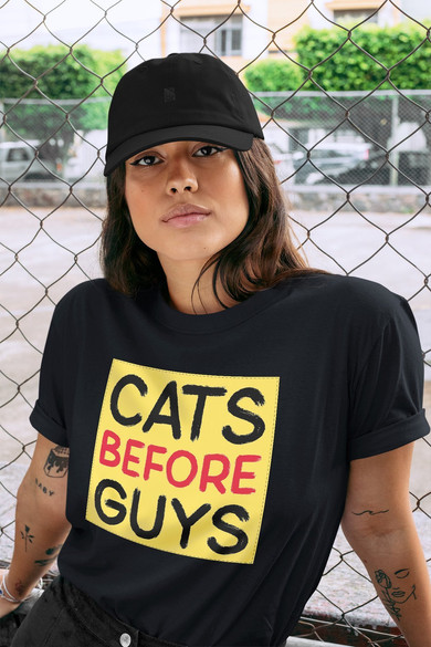 Koszulka z naszywką Cats before guys