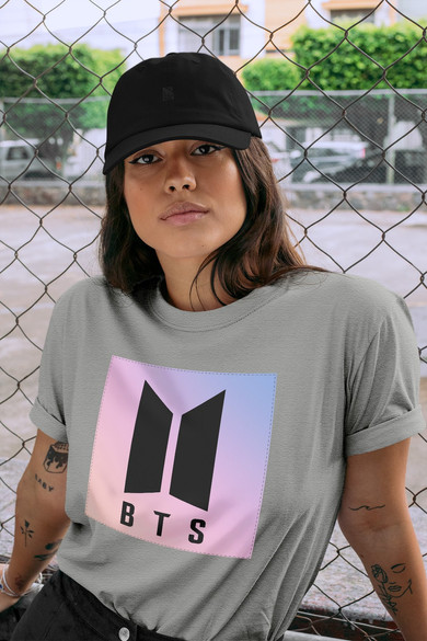 Koszulka z naszywką BTS LOGO 02