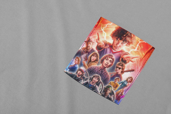 Koszulka z kieszonką STRANGER THINGS