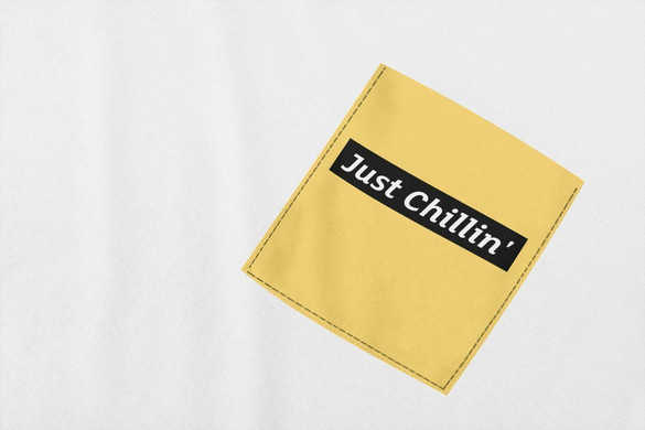 Koszulka z kieszonką JUST CHILLIN'