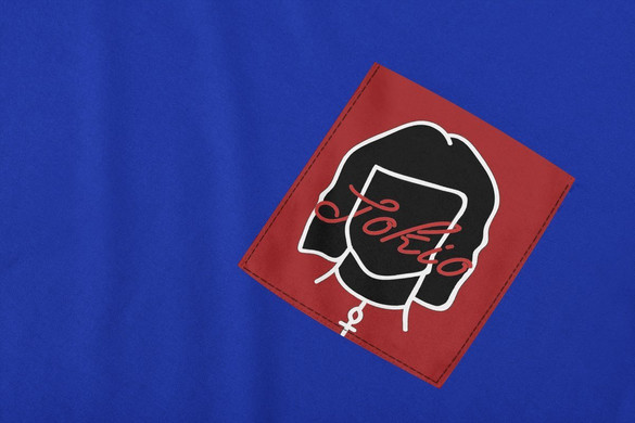 Koszulka z kieszonką DOM Z PAPIERU TOKIO