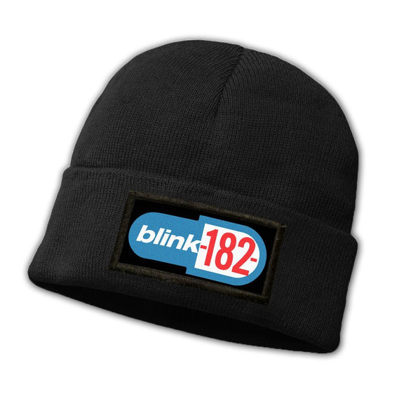 Czapka zimowa z naszywką BLINK 182