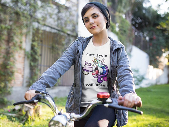 Koszulka Całe życie z WARIATAMI + Twój napis