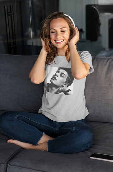 Bluzka damska z naszywką Shawn Mendes 01