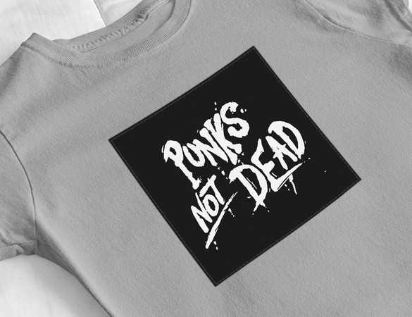 Bluzka damska z naszywką Punk's Not Dead