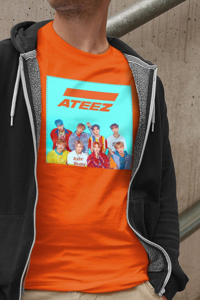 Koszulka z naszywką ATEEZ  band