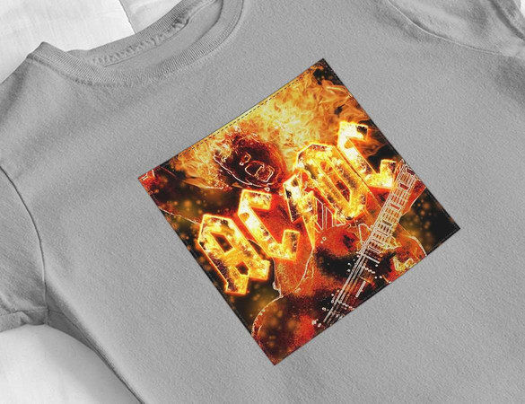 Bluzka damska z naszywką AC/DC On Fire