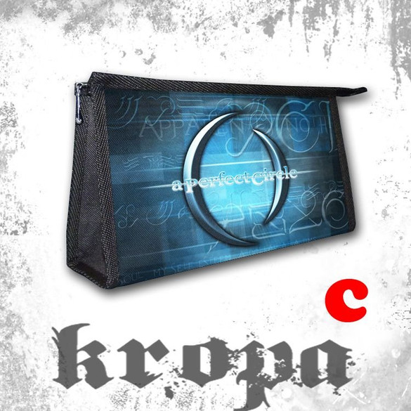 Kosmetyczka-Piórnik A PERFECT CIRCLE