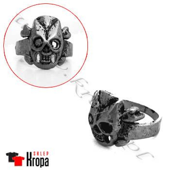 Pierścień CZASZKA - 30 