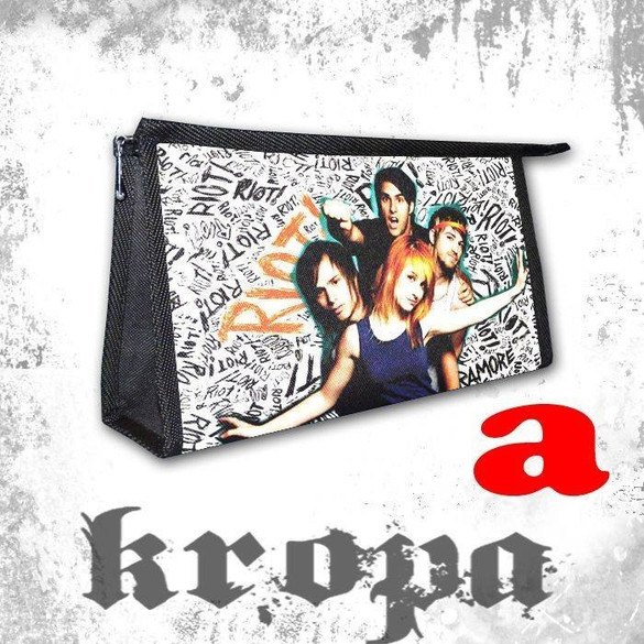 Kosmetyczka PARAMORE