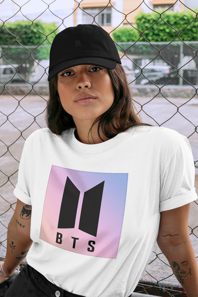 Koszulka z naszywką BTS LOGO 02