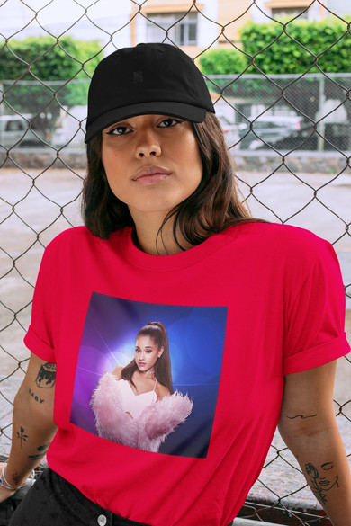 Koszulka z naszywką ARIANA GRANDE 07