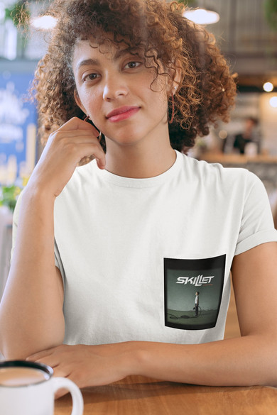 Koszulka z kieszonką Skillet