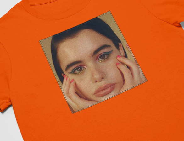 Koszulka z naszywką Euphoria Kat