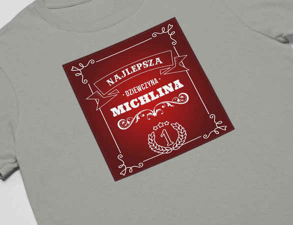 Koszulka z naszywką na Walentynki TWÓJ NAPIS