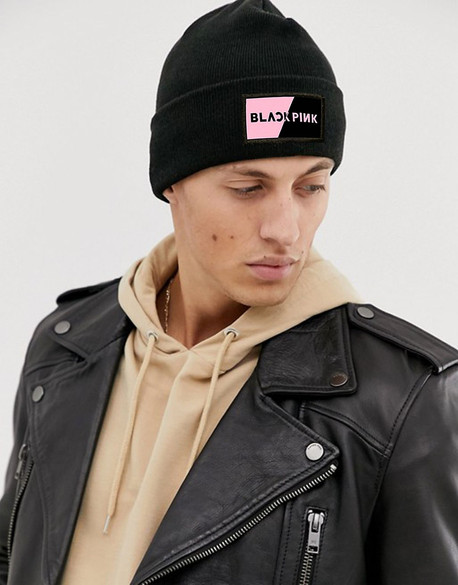 Czapka zimowa z naszywką BLACKPINK