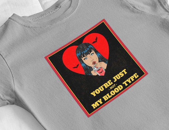 Bluzka damska z naszywką You're Just Not...