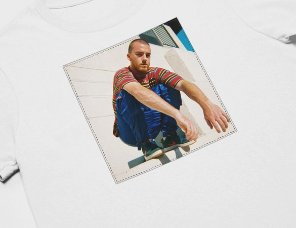 Koszulka z naszywką Euphoria Fezco